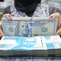Nilai Tukar Rupiah 8 Juni 2023 Kembali Ambles terhadap Dolar AS dan Mata Uang Global